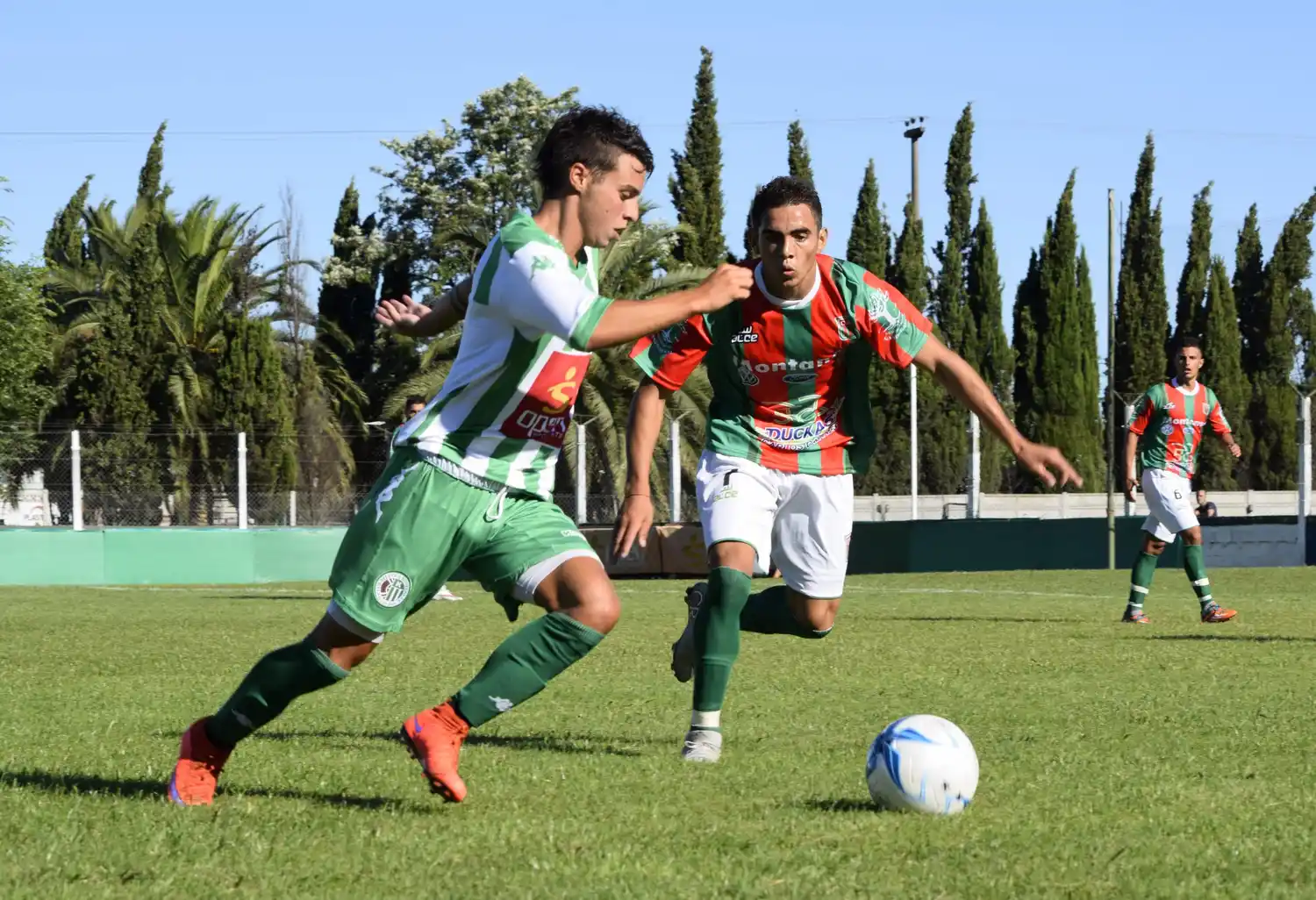 Derrota con polémica para empezar el año
