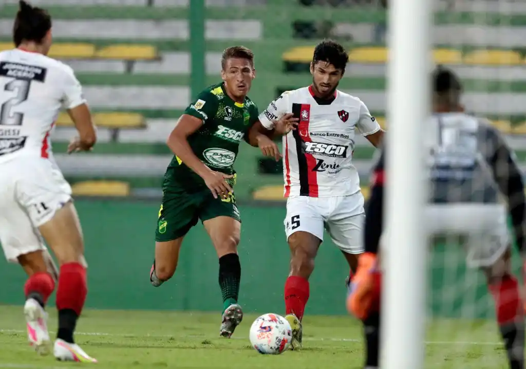 Defensa y Justicia venció con lo justo a Patronato