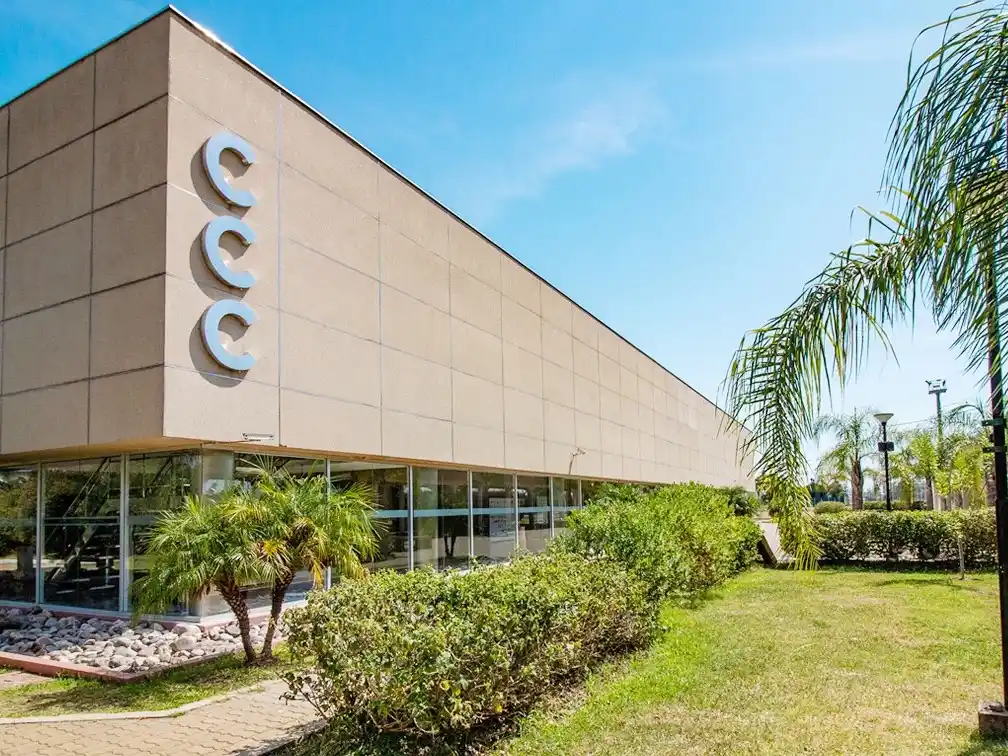 Presentación de programas para cooperativas en Concordia