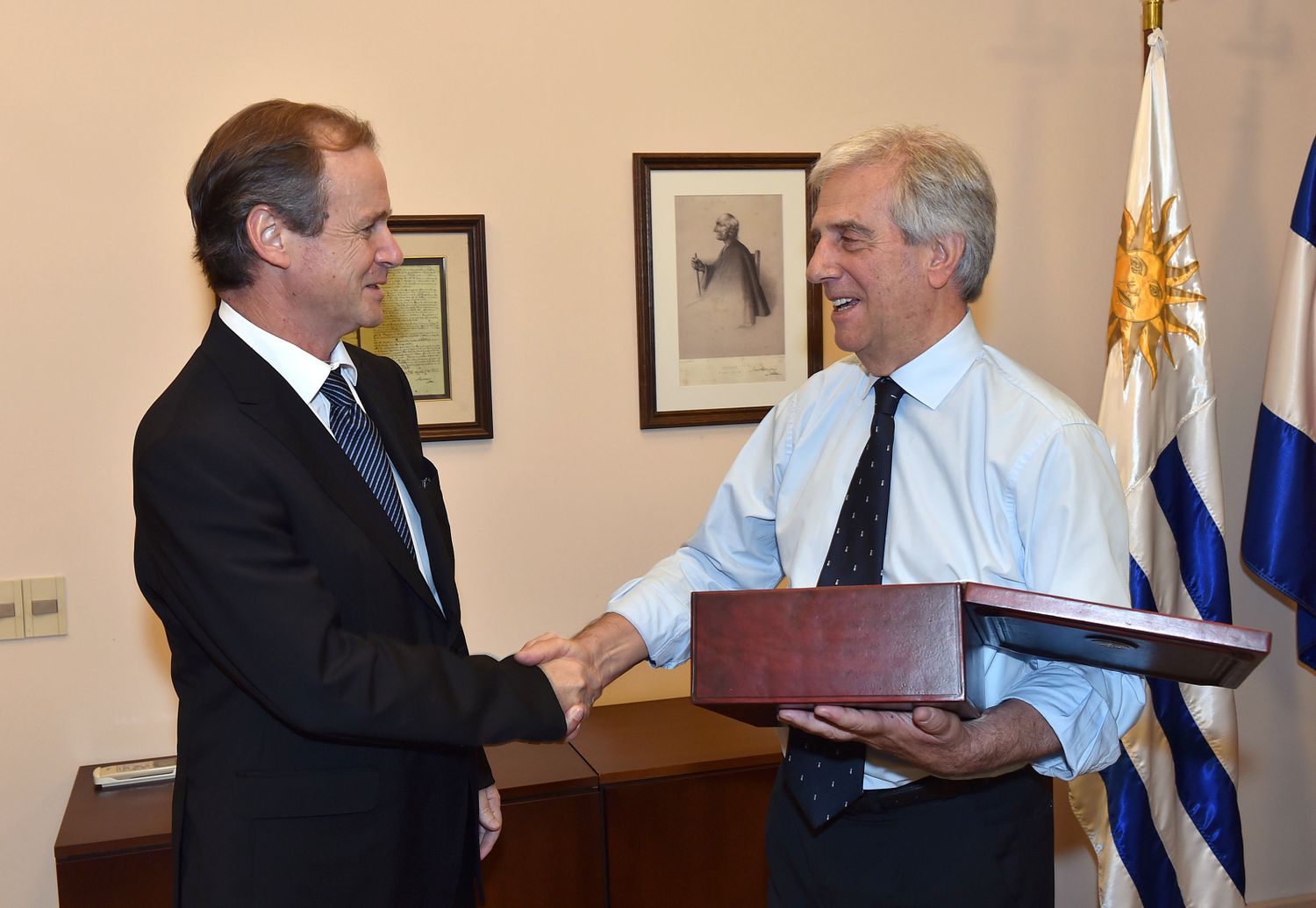 Bordet despidió al ex presidente de Uruguay, Tabaré Vázquez