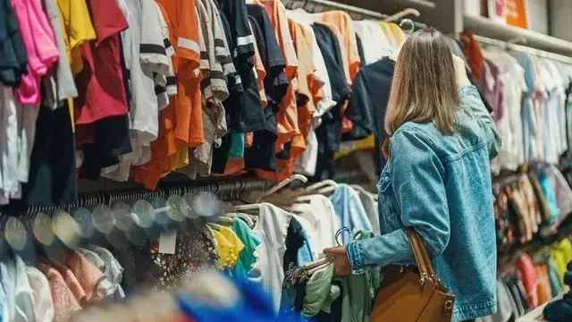 Las ventas minoristas pyme cayeron 1,2% interanual en mayo