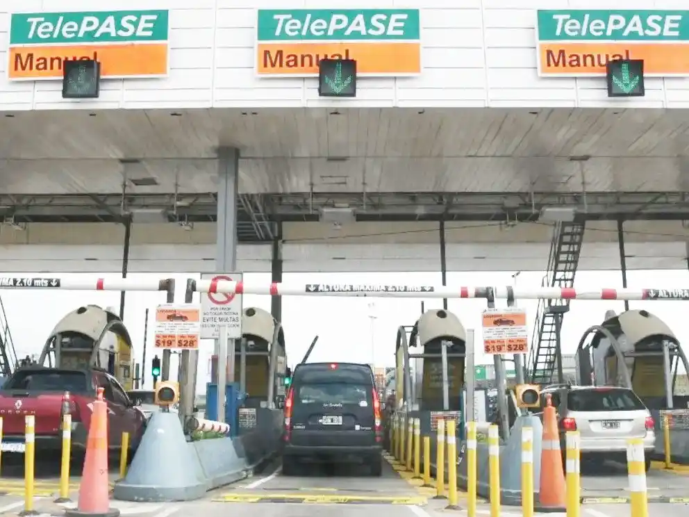 Peajes de Rutas 12 y 14 sólo podrán abonarse por sistemas electrónicos