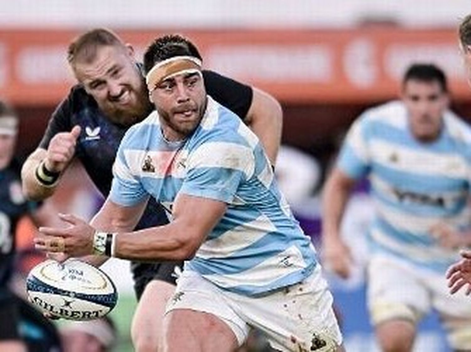 Los Pumas dieron un paso en falso ante Inglaterra, en La Plata