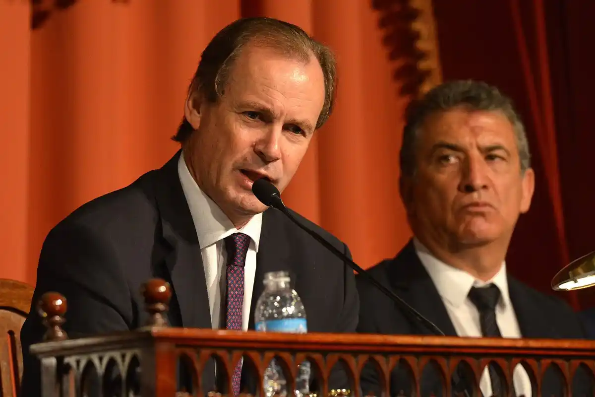 Gabinete provincial: Perfil propio más lejos del urribarrismo