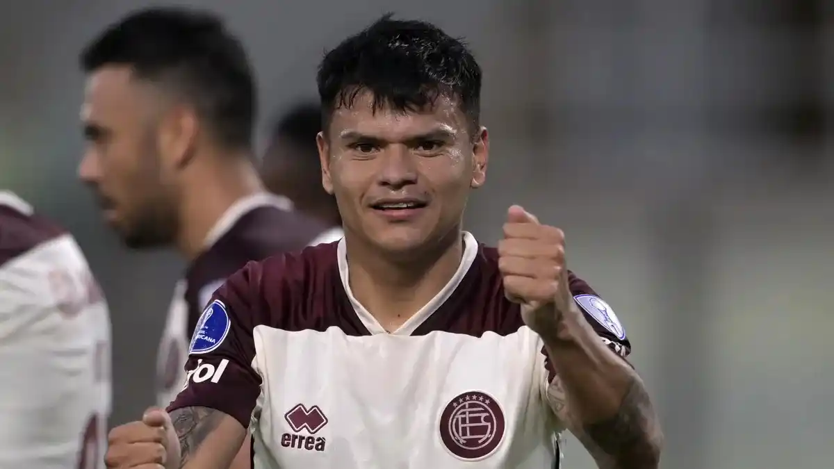 Con un tanto de Ferreira, San Lorenzo empató ante Lanús y sumó su primer punto