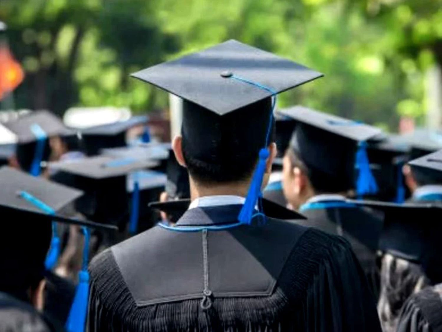 Cada vez menos jóvenes optan por una carrera universitaria en Estados Unidos