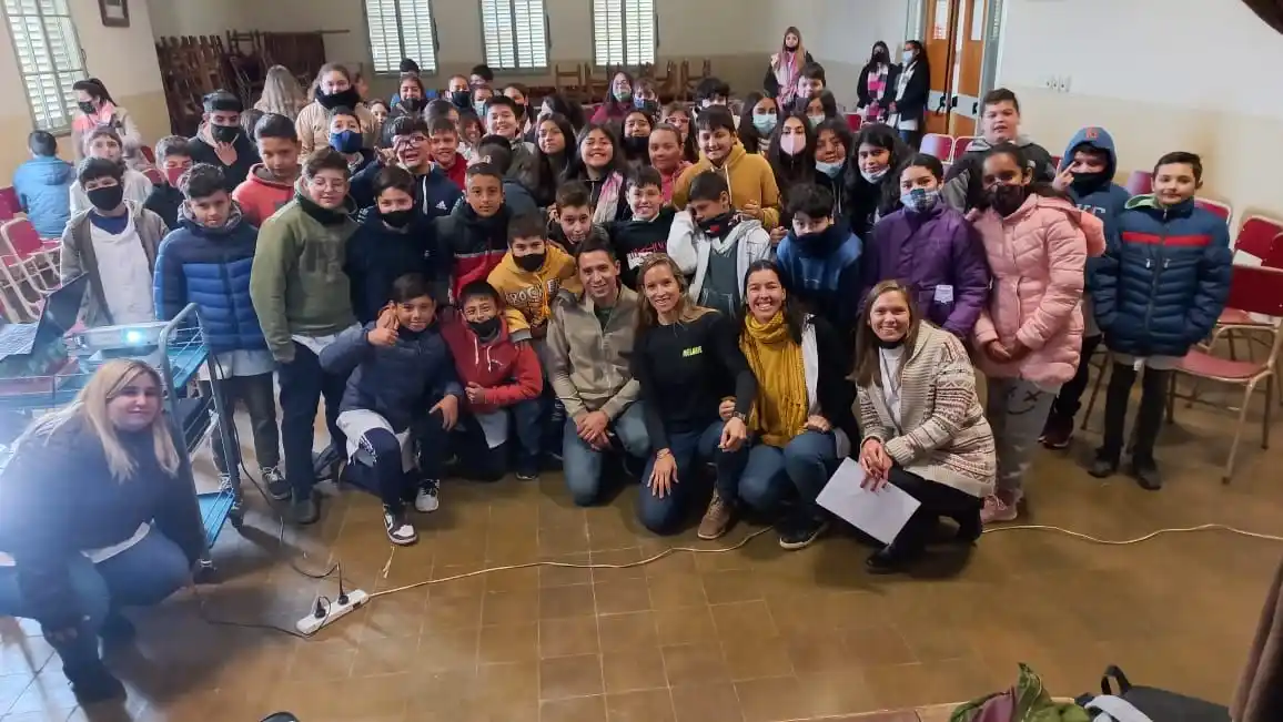 El Hospital presentó un taller en la Escuela Nº 8