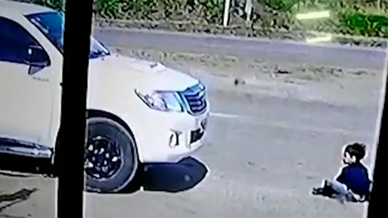Habló el hombre que no vio a niño frente a su camioneta y lo atropelló