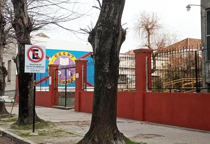 Votación en la Secundaria 7 para elegir el nombre de la escuela
