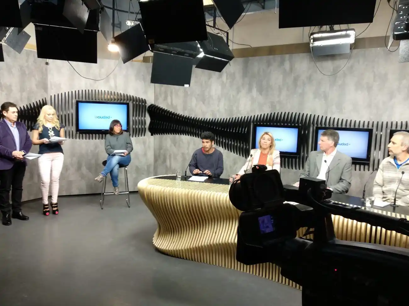  Debate de candidatos al Consejo Escolar en ECO TV