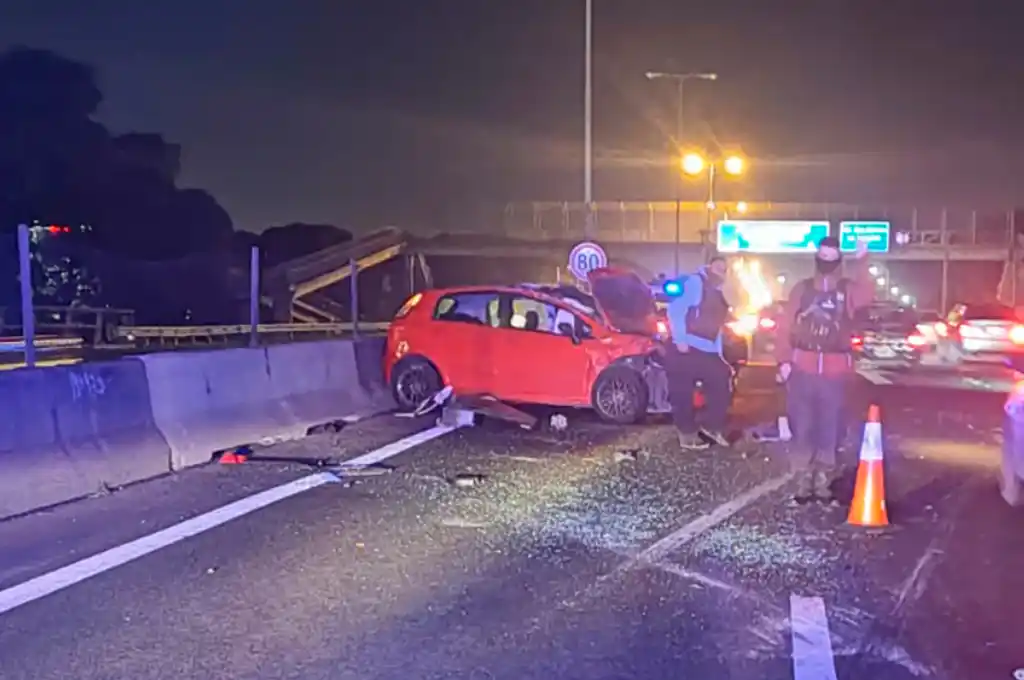 Fatal choque en la General Paz: un hombre murió al salir despedido del auto