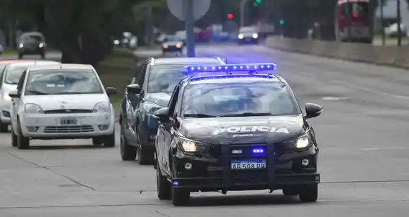 Una rápida intervención policial evitó una tragedia con una beba de 14 días que no respiraba