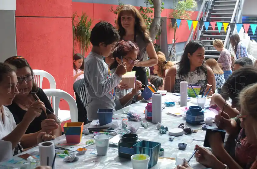 El miércoles amaneció a puro color en Espacio Clarín