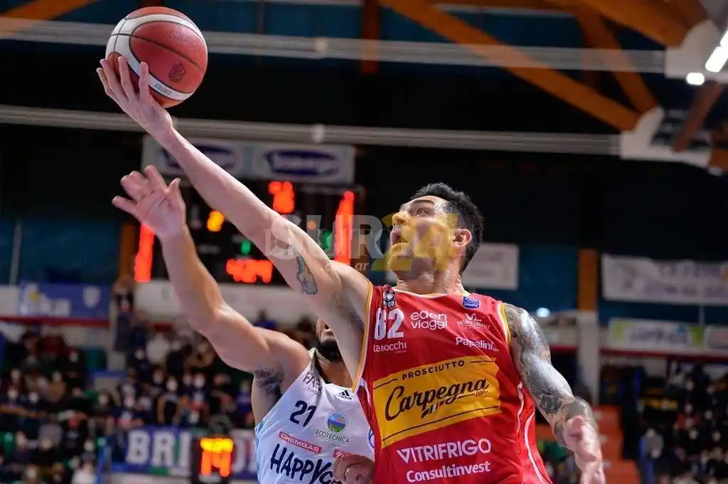 “Carlitos” Delfino no piensa en el retiro