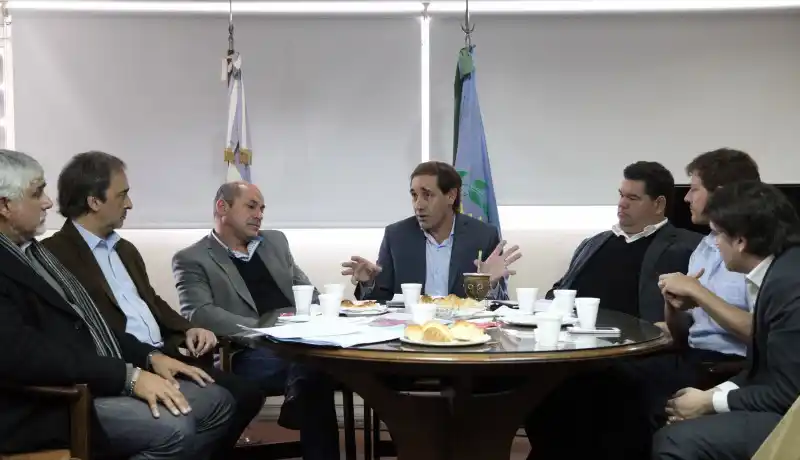 Inundaciones: Garro, Nedela y Secco acordaron sistema de alerta temprana