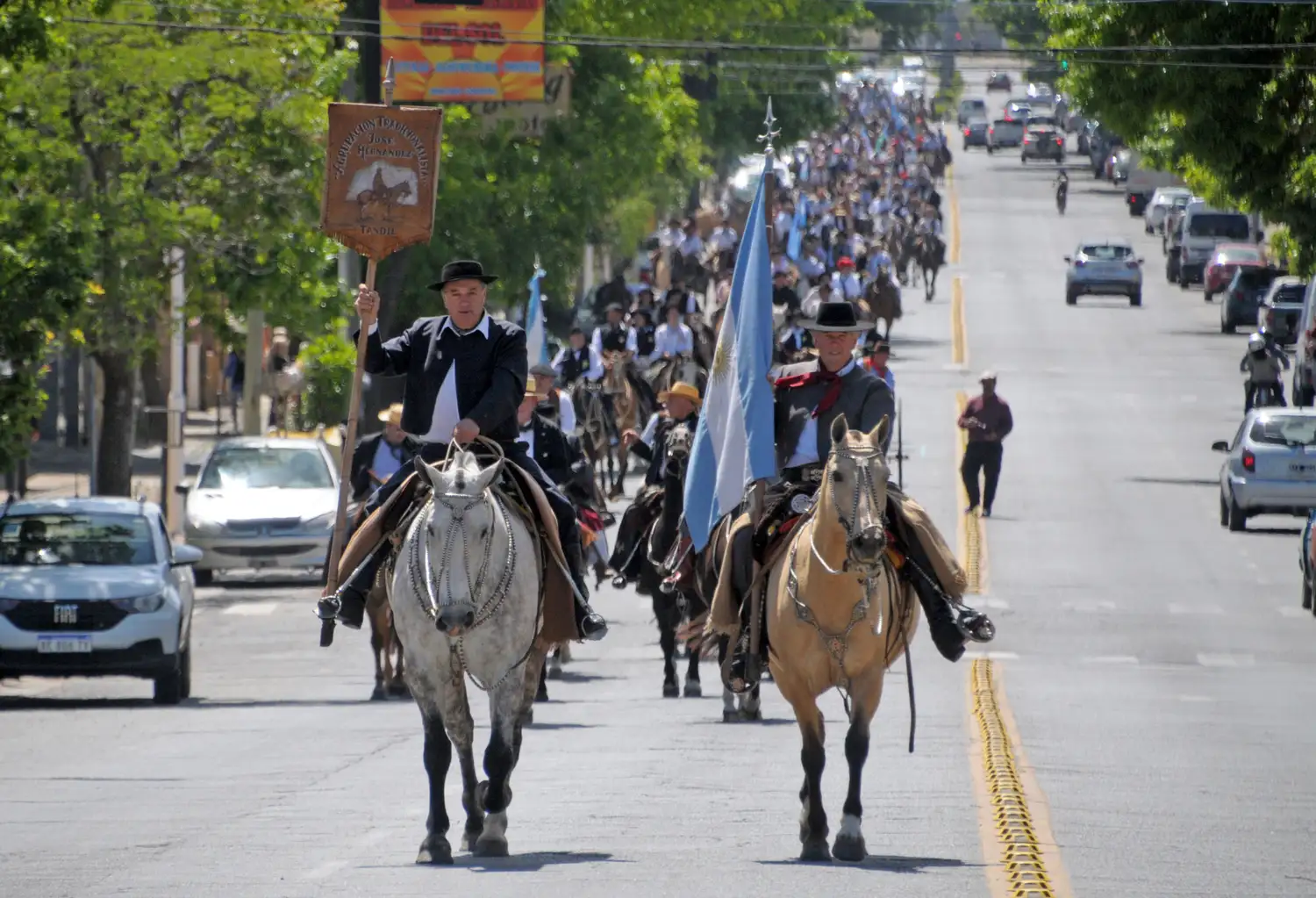 Color tradicionalista de la mano de los gauchos de Tandil