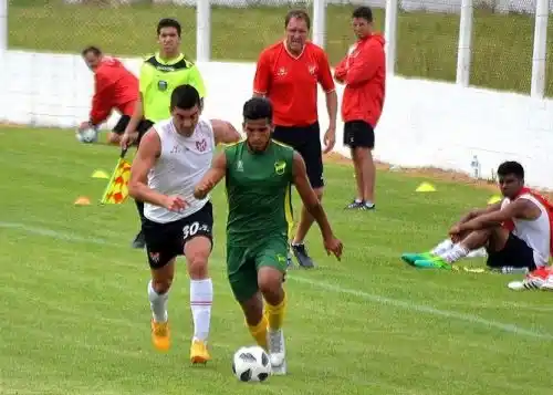 Defensa y Justicia ganó en Balcarce