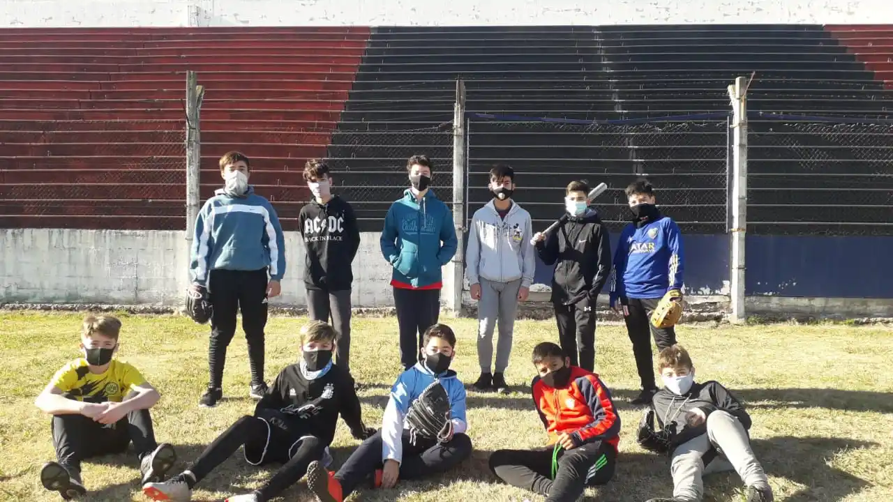 Juegos Bonaerenses 2021: tres selecciones de softbol están a un paso de Mar del Plata