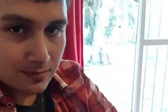 Ciudad Evita: asesinan a balazos a un policía bonaerense y le roban su arma