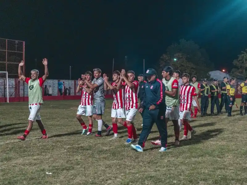 El León rafaelino avanzó por penales a la tercera fase de la Copa departamental. Foto: Prensa 9 de Julio