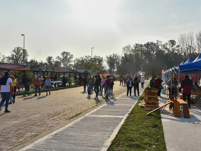 Primera edición del “Mercado Navideño”