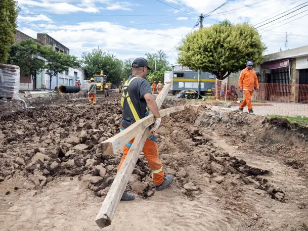 Avanzan los trabajos para la repavimentación en Ovidio Lagos