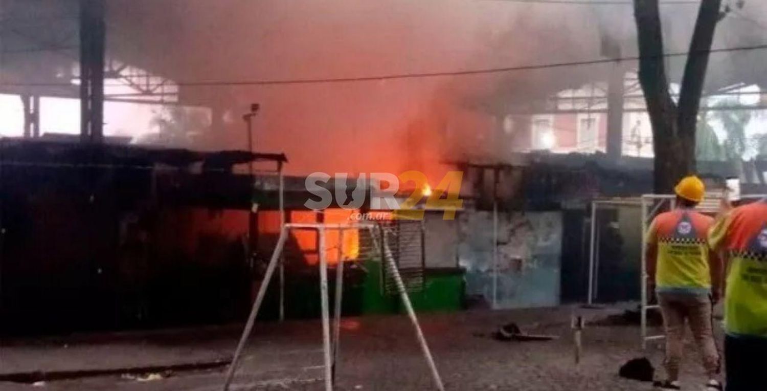 Se incendió la ex terminal de ómnibus de San Miguel de Tucumán