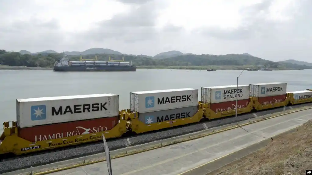 Panamá celebra 20 años del histórico traspaso de su canal interoceánico