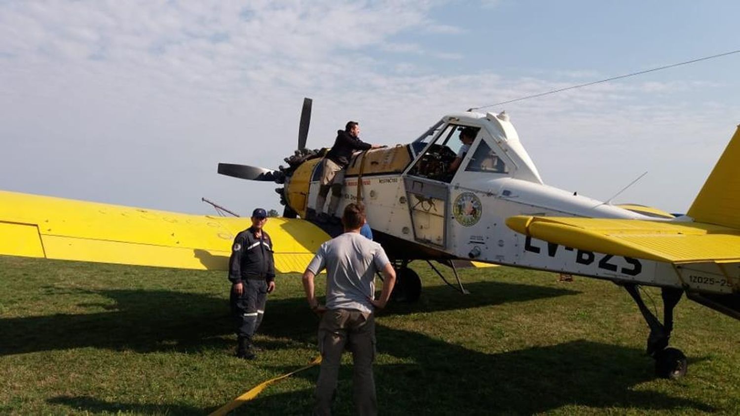 Refuerzan las acciones para controlar los incendios en las islas del Delta