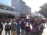 Trabajadores de la economía popular se manifestaron frente a Anses