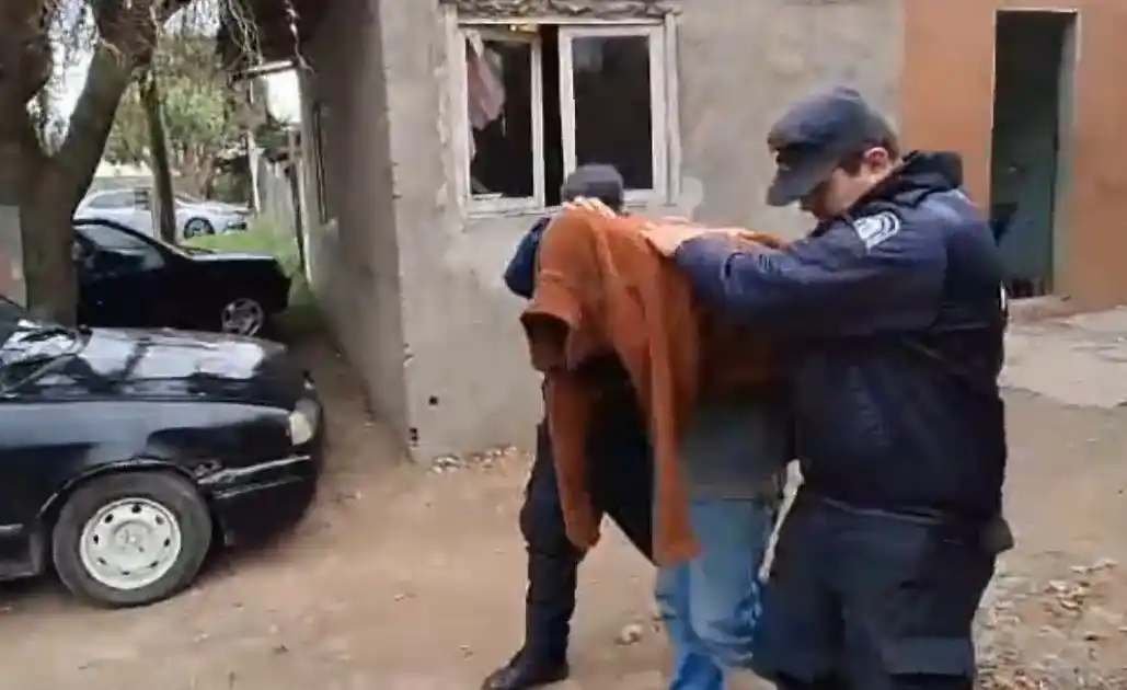 El malviviente fue detenido en una vivienda del barrio 2 de Abril.
