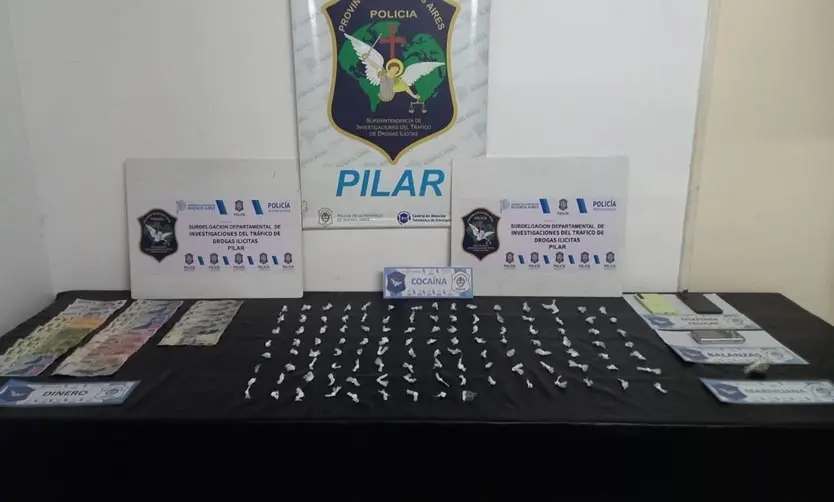 Detienen a una mujer acusada de comercializar drogas