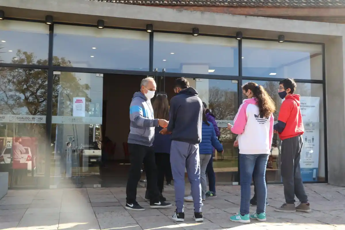 Se completaron más de 2000 esquemas esta semana: cómo continúa la vacunación