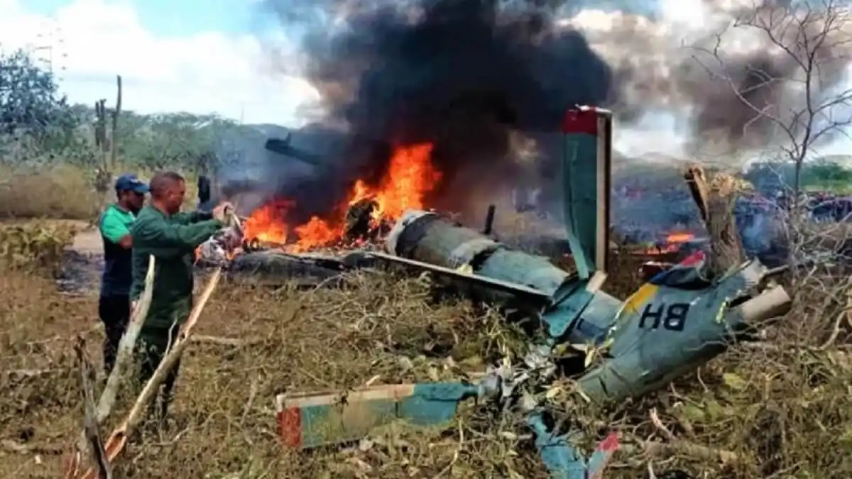 ATAÚDES QUE VUELAN: este es el saldo de los accidentes aéreos de la FANB en 2 décadas de chavismo