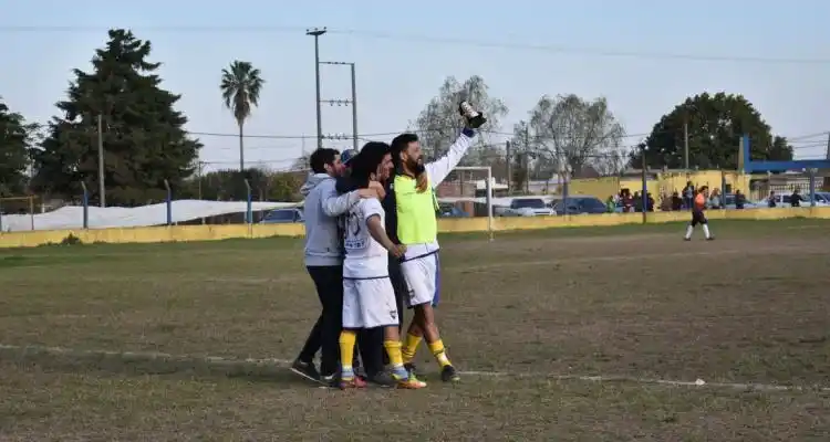 Central Córdoba, líder de su grupo con puntaje perfecto