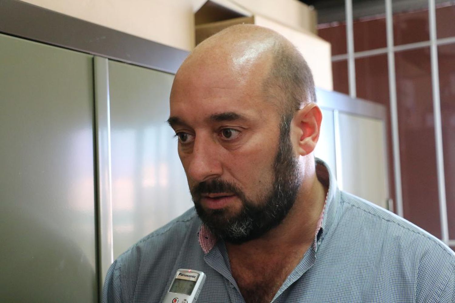 El SISP mantiene un stock de insumos pero por la inflación será "un dolor de cabeza" volver a comprarlos