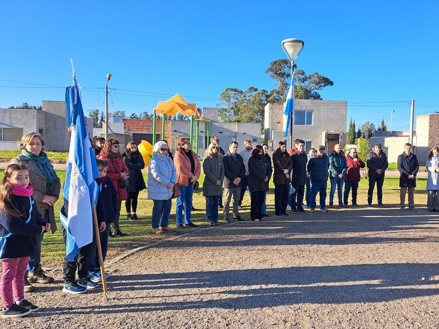 Acto en la plaza Güemes