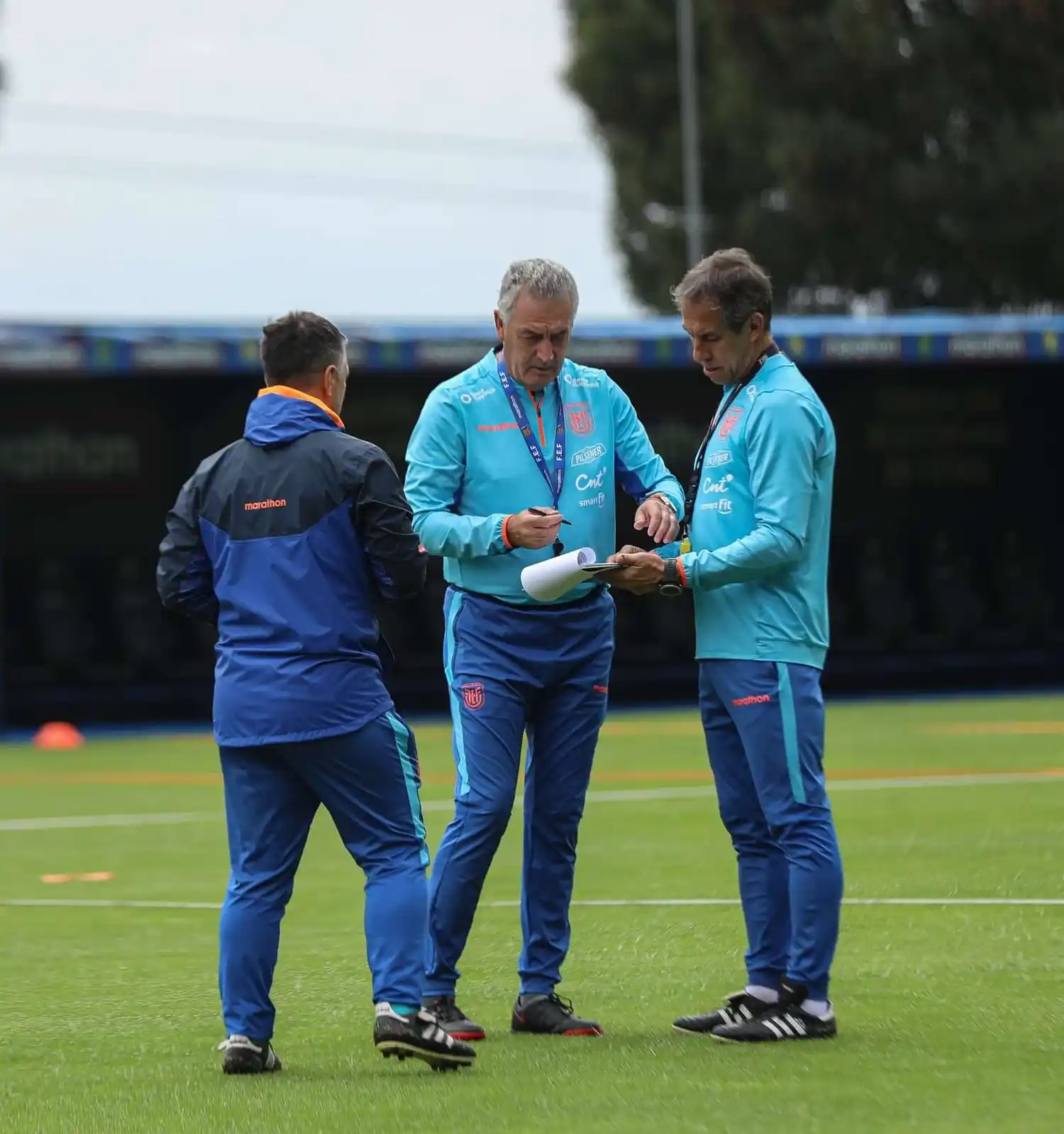 Gustavo Alfaro renovaría su contrato con la Selección de Ecuador tras el Mundial Qatar 2022