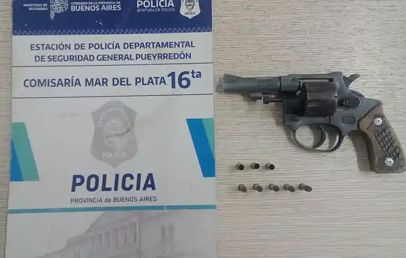 Secuestran un revólver que habría sido utilizado en el intento de asesinato de un comerciante