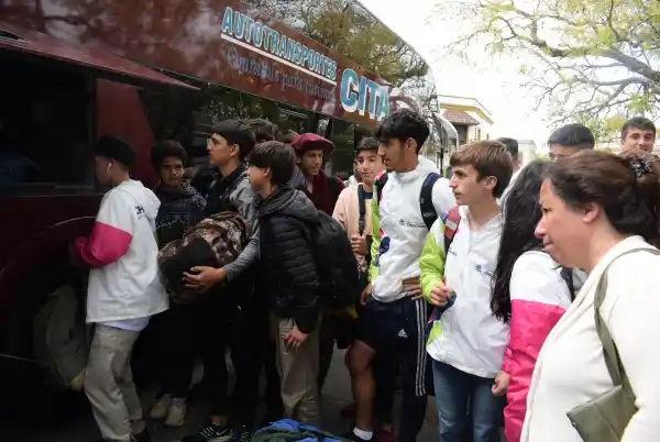 Parte a Mar del Plata la delegación que nos representará en los Juegos Bonaerenses