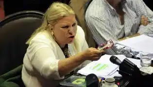 Carrió le pidió disculpas a Basavilbaso por pedir su renuncia tras el descuento a jubilados