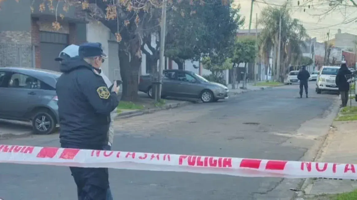 Asaltaron a una pareja de jubilados mientras dormía y uno murió tras el ataque