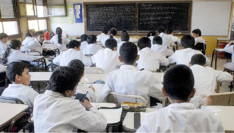 Con fuerte resistencia de los docentes, se lleva a cabo en el país el Operativo Aprender