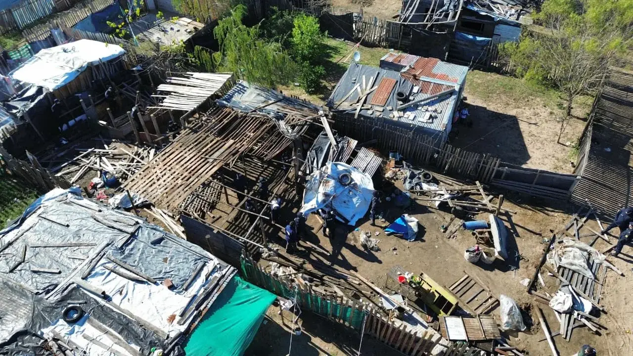 Concordia: seis detenidos y desmantelamiento de un búnker de venta de drogas tras múltiples allanamientos en La Arrocera