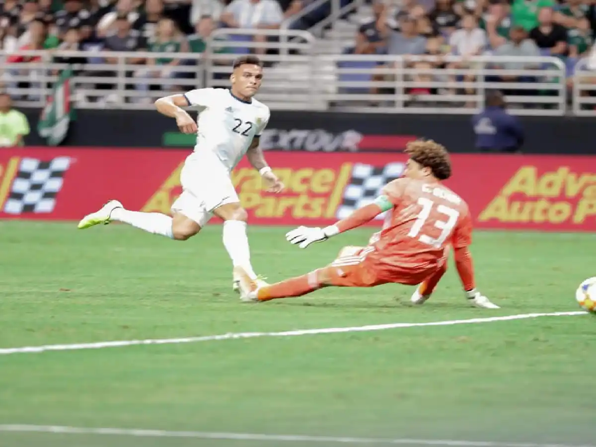Con estelar actuación de Lautaro Martínez, Argentina goleó a México