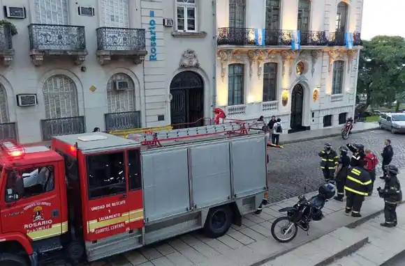 Confirmaron que el incendio en la secretaría de Desarrollo Social de Rosario fue intencional