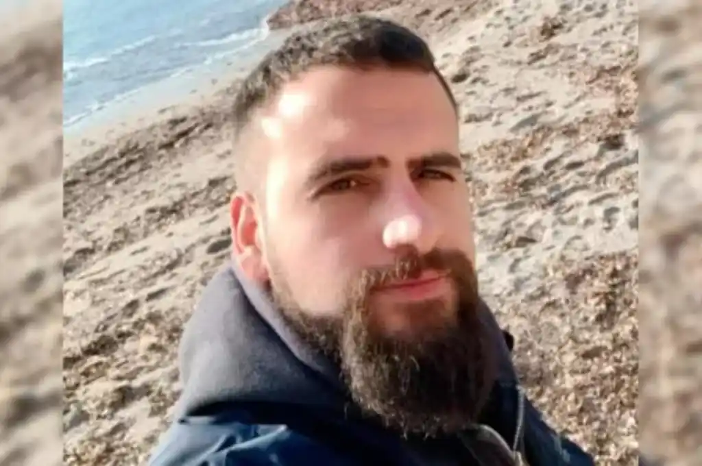 El cuerpo fue trasladado al Instituto de Medicina Legal, a la espera de la realización de una autopsia.