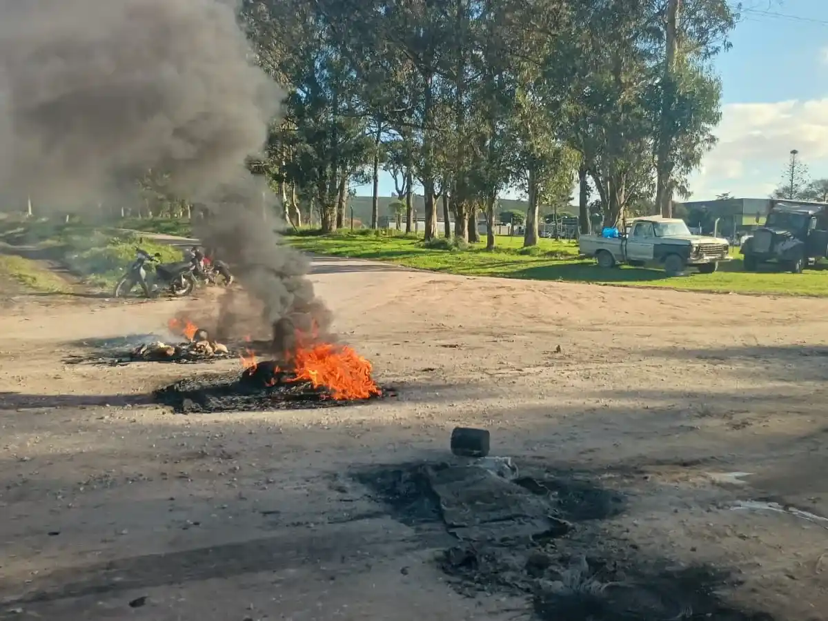Recicladores bloquean el predio de residuos y podría resentirse la recolección