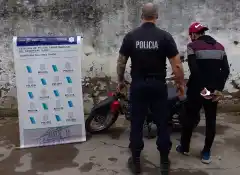 Detuvieron a un sujeto que circulaba en una moto robada