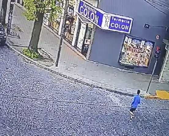 Buscan a un pervertido que le enseñó sus partes íntimas a una niña de 12 años 